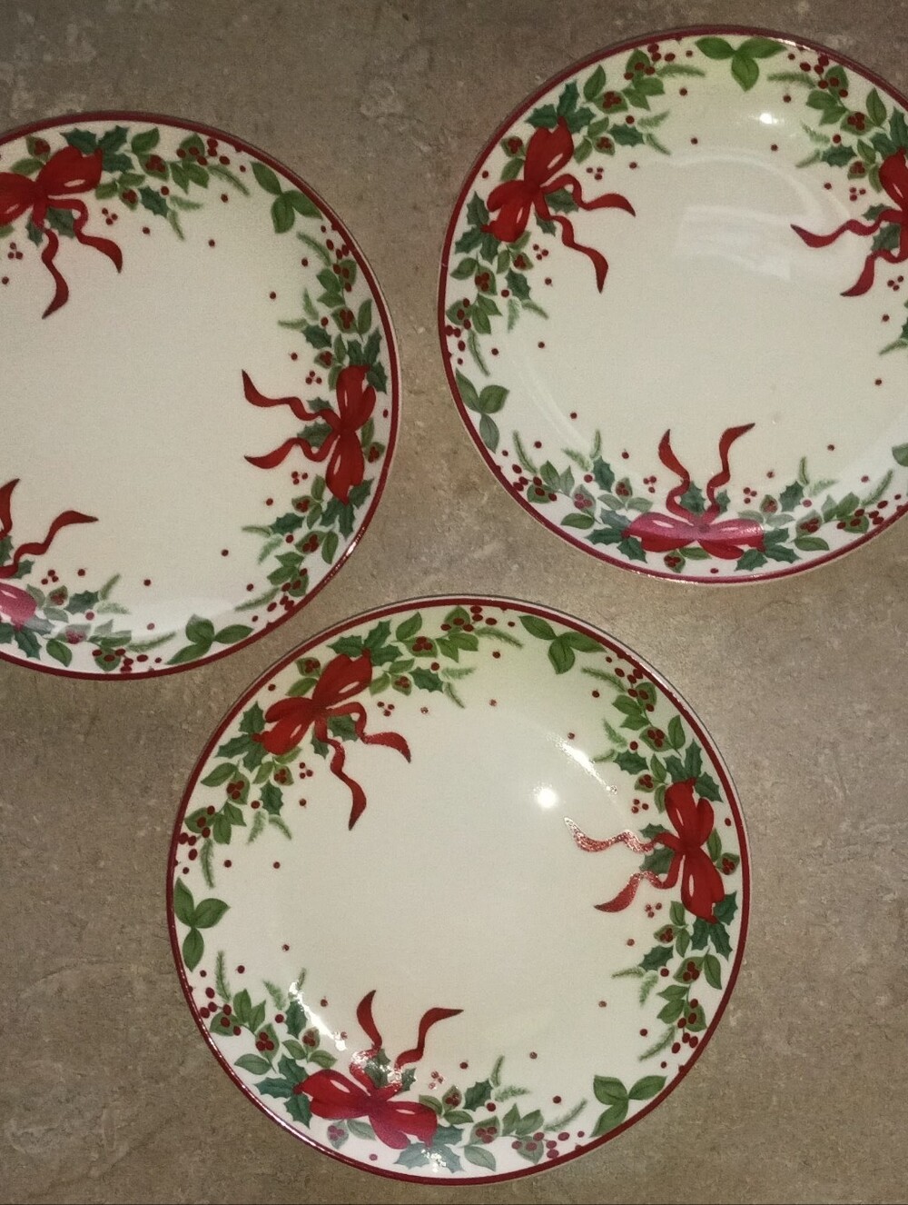 PARK CHATEAU Set of 3 tapas, trinket 6" plates Ribbon & Holly BRAND-NEW w/tag